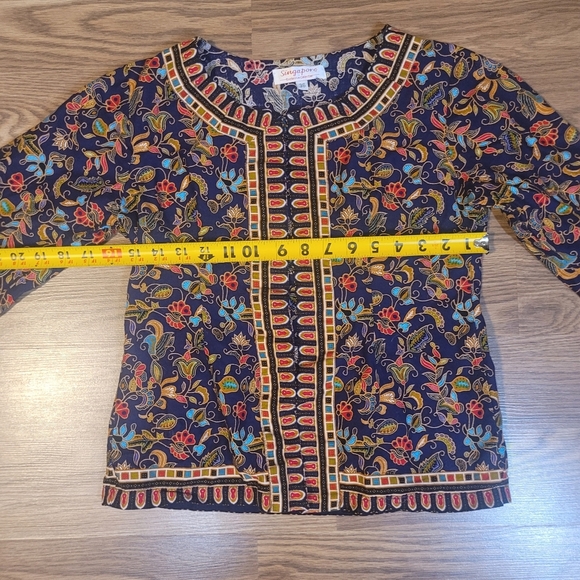 Colorful Floral Patterned Jacket - Picture 10 of 11